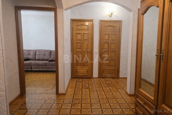 Satılır 3 otaqlı köhnə tikili 85 m², Nəsimi r., photo 8 from 11