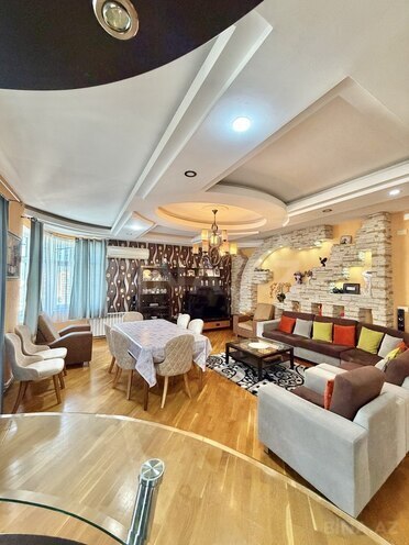 Satılır 4 otaqlı yeni tikili 191 m², Nizami m., photo 6 from 24