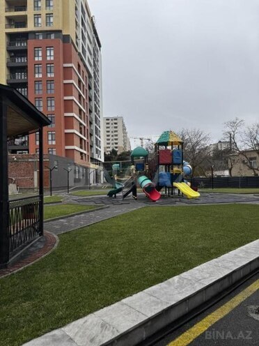 Продаётся 2-комн. новостройка 68 м², м. Кара Караев, photo 4 from 6