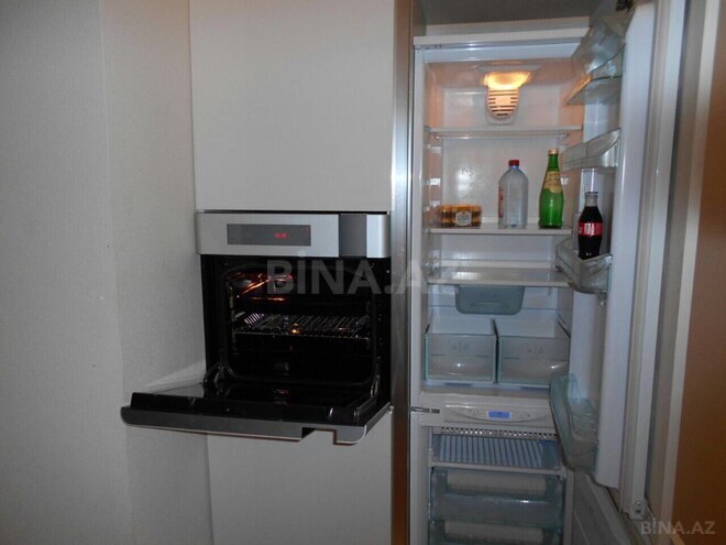 Сдаётся 3-комн. вторичка 90 м², м. Сахил, photo 8 from 31