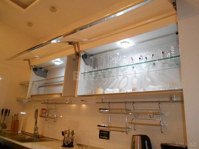 Сдаётся 3-комн. вторичка 90 м², м. Сахил, photo 18 from 31