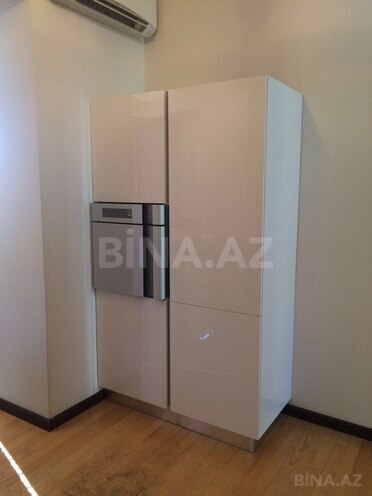 Сдаётся 3-комн. вторичка 90 м², м. Сахил, photo 22 from 31