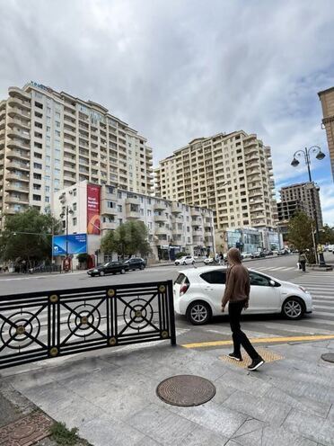 Satılır 3 otaqlı yeni tikili 148 m², 8 Noyabr m., photo 16 from 17