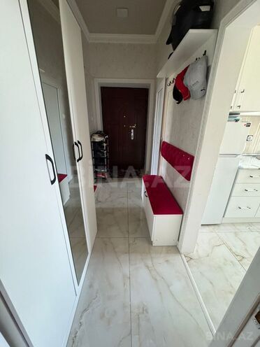 Продаётся 2-комн. вторичка 70 м², м. Низами, photo 13 from 23