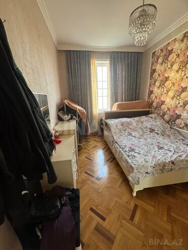 Продаётся 2-комн. вторичка 70 м², м. Низами, photo 9 from 23