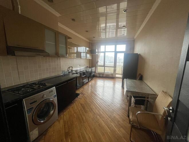 Сдаётся 3-комн. новостройка 132 м², м. 8 ноября, photo 6 from 15