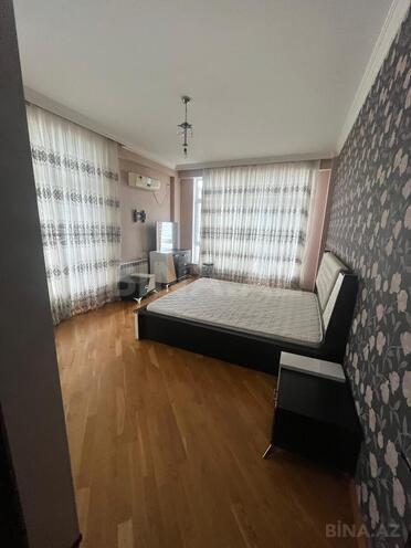 Сдаётся 3-комн. новостройка 132 м², м. 8 ноября, photo 7 from 15