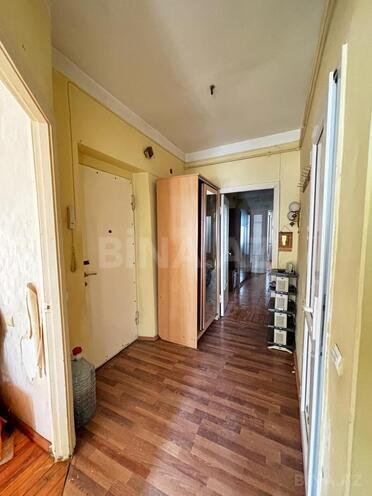 Продаётся 3-комн. вторичка 71.7 м², м. Низами, photo 9 from 30