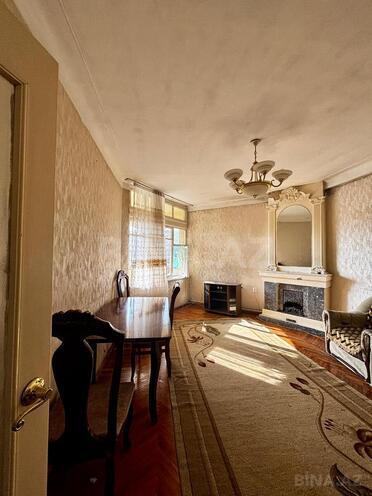 Продаётся 3-комн. вторичка 71.7 м², м. Низами, photo 15 from 30