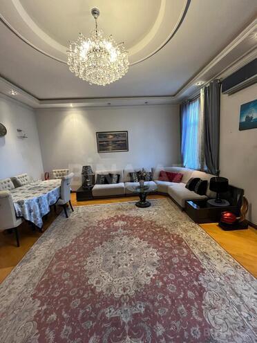 Satılır 4 otaqlı köhnə tikili 120 m², Sahil m., photo 8 from 22