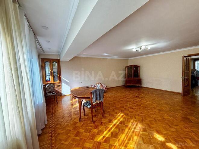 Продаётся 3-комн. вторичка 120.7 м², м. 28 мая, photo 13 from 30