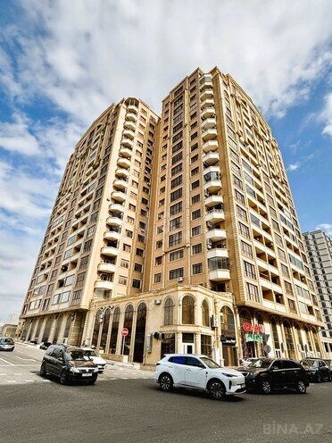Satılır 4 otaqlı yeni tikili 187.7 m², 28 May m., photo 3 from 32