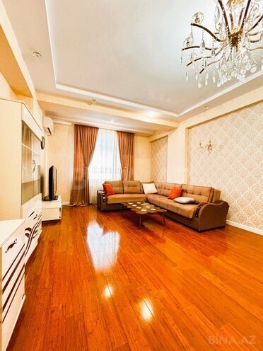 Satılır 4 otaqlı yeni tikili 187.7 m², 28 May m., photo 13 from 32