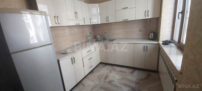 Продаётся 1-комн. вторичка 40 м², м. Элмляр Академиясы, photo 4 from 10