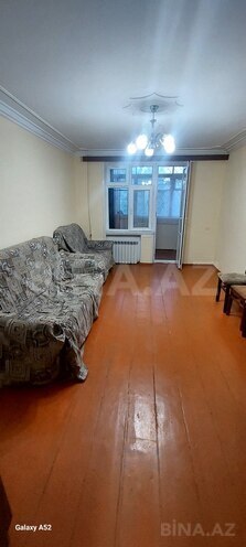 Продаётся 3-комн. вторичка 70 м², м. Нефтчиляр, photo 6 from 12
