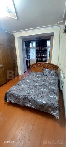 Продаётся 3-комн. вторичка 70 м², м. Нефтчиляр, photo 4 from 12