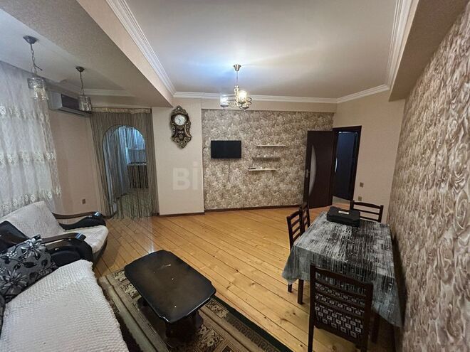 Сдаётся 2-комн. новостройка 60 м², м. Ази Асланов, photo 1 from 12