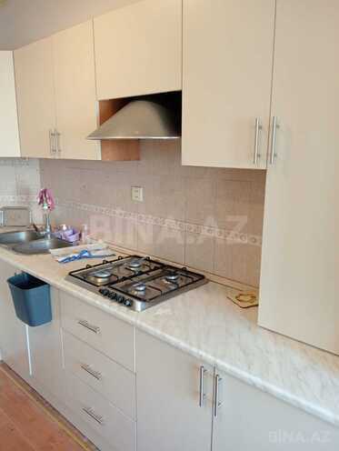 Satılır 4 otaqlı köhnə tikili 105 m², Yasamal r., photo 14 from 17