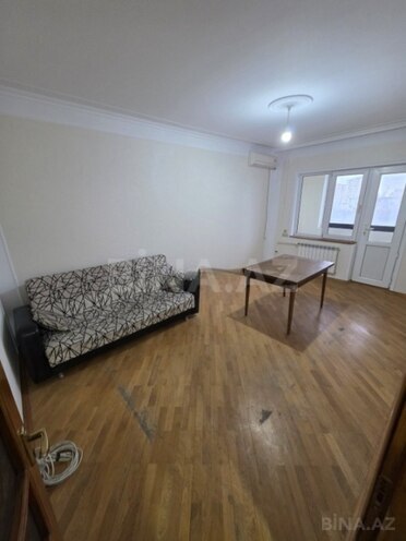 Satılır 2 otaqlı köhnə tikili 65 m², 20 Yanvar m., photo 3 from 14