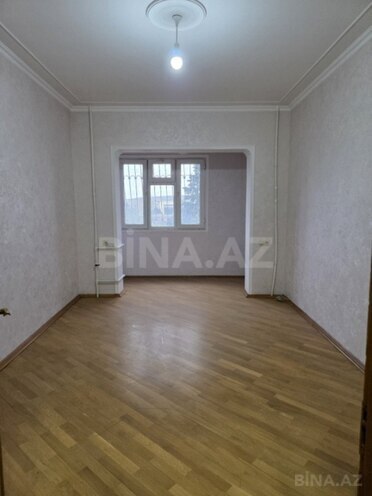 Satılır 2 otaqlı köhnə tikili 65 m², 20 Yanvar m., photo 4 from 14