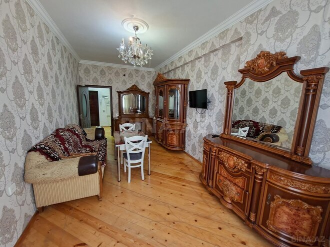 İcarəyə verilir 2 otaqlı yeni tikili 70 m², İnşaatçılar m., photo 3 from 11