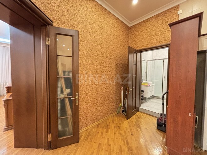 Сдаётся 3-комн. вторичка 130 м², м. Сахил, photo 18 from 23
