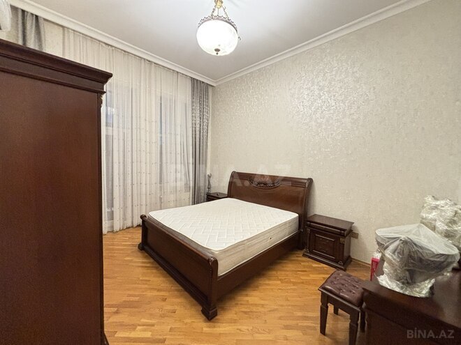 Сдаётся 3-комн. вторичка 130 м², м. Сахил, photo 6 from 23