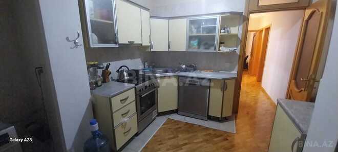 Satılır 4 otaqlı köhnə tikili 100 m², Nəsimi m., photo 1 from 32