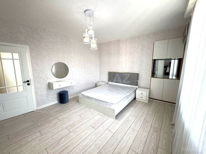 Сдаётся 2-комн. вторичка 70 м², Насиминский  р., photo 6 from 12