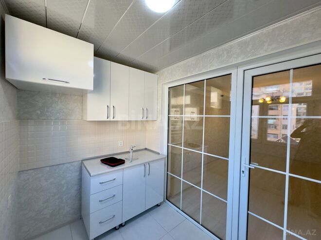 Продаётся 2-комн. вторичка 35 м², м. Нефтчиляр, photo 10 from 16