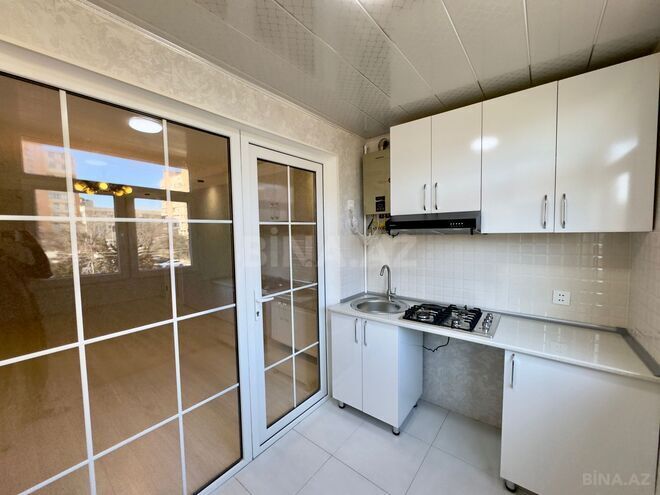 Продаётся 2-комн. вторичка 35 м², м. Нефтчиляр, photo 8 from 16