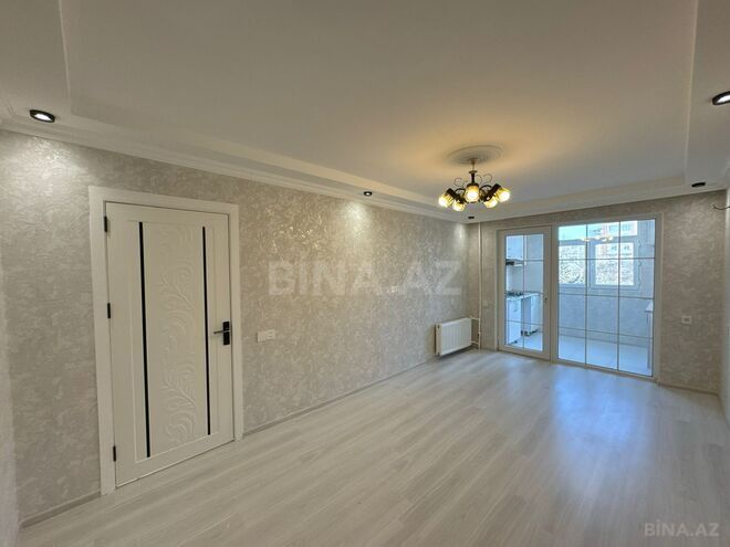 Продаётся 2-комн. вторичка 35 м², м. Нефтчиляр, photo 4 from 16