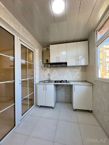 Продаётся 2-комн. вторичка 35 м², м. Нефтчиляр, photo 9 from 16