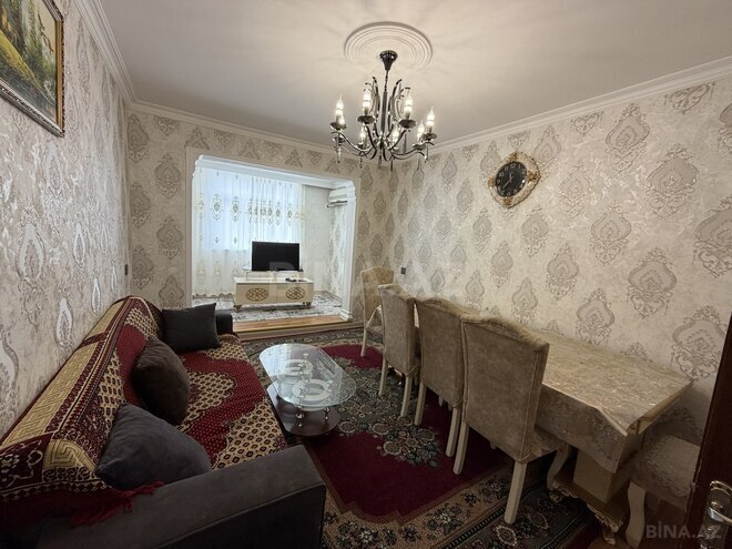 Сдаётся 2-комн. вторичка 60 м², Абшеронcкий  р., photo 1 from 10