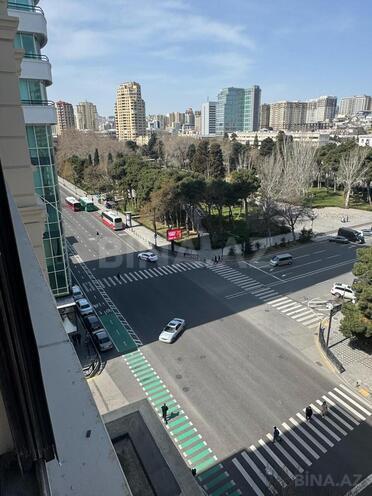 Продаётся 3-комн. вторичка 95 м², м. 28 мая, photo 10 from 12