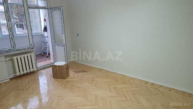 Сдаётся 3-комн. вторичка 80 м², м. Кара Караев, photo 4 from 26