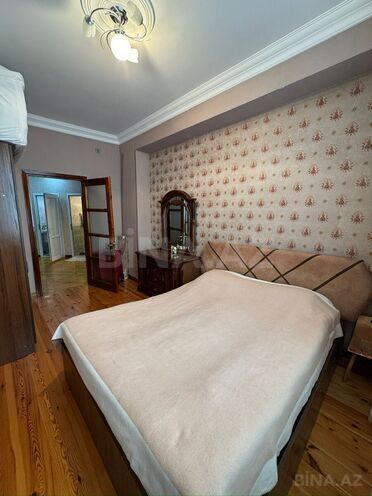 Продаётся 3-комн. новостройка 110 м², м. Халглар Достлугу, photo 9 from 15