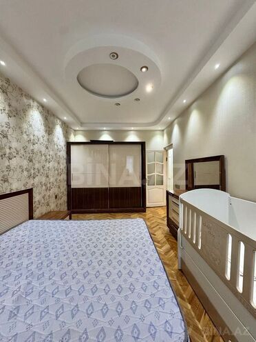 Продаётся 3-комн. вторичка 80 м², Хатаинский р., photo 4 from 14