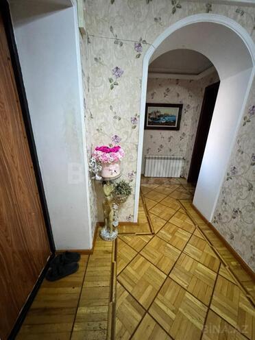 Satılır 2 otaqlı köhnə tikili 61 m², 28 May m., photo 16 from 20