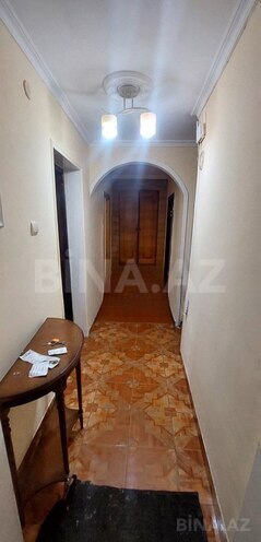 Satılır 3 otaqlı köhnə tikili 70 m², Neftçilər m., photo 1 from 13