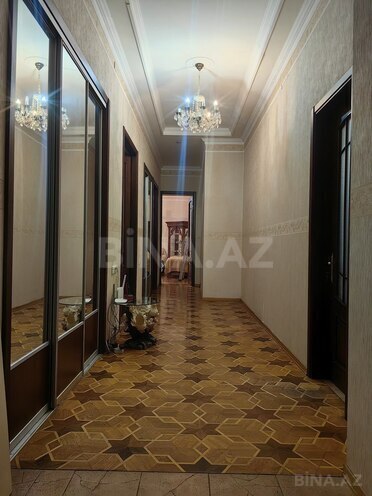 Продаётся 4-комн. вторичка 130 м², м. Сахил, photo 22 from 30