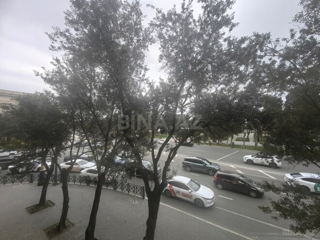 Продаётся 4-комн. вторичка 130 м², м. Сахил, photo 11 from 30