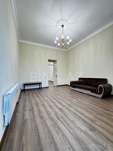 Сдаётся 3-комн. вторичка 90 м², м. Сахил, photo 4 from 11