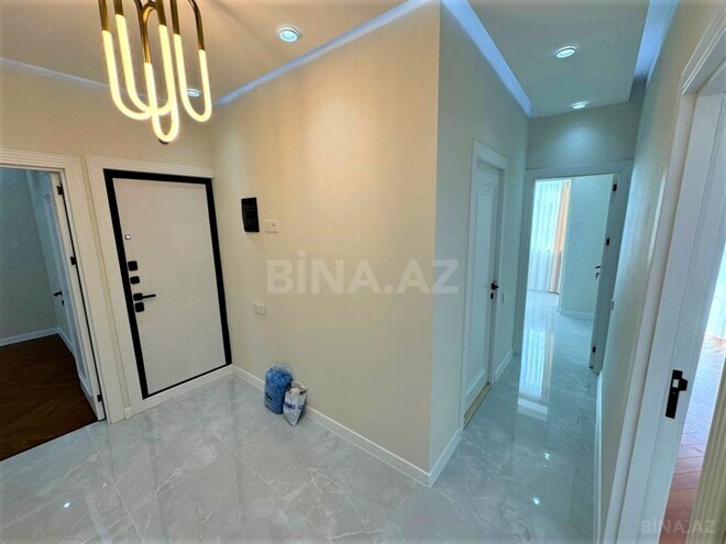 Продаётся 5-комн. вторичка 110 м², м. Ази Асланов, photo 21 from 22