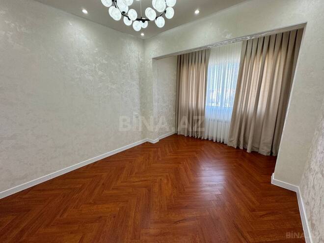 Продаётся 5-комн. вторичка 110 м², м. Ази Асланов, photo 14 from 22
