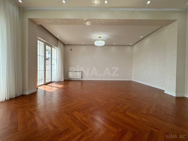 Продаётся 5-комн. вторичка 110 м², м. Ази Асланов, photo 3 from 22