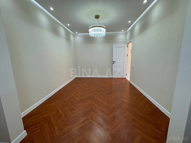 Продаётся 5-комн. вторичка 110 м², м. Ази Асланов, photo 9 from 22
