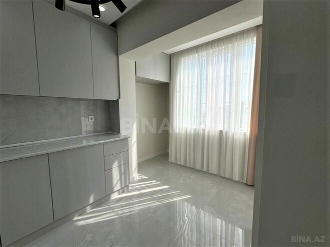 Продаётся 5-комн. вторичка 110 м², м. Ази Асланов, photo 17 from 22
