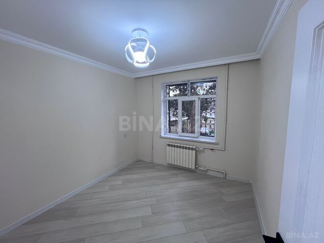 Satılır 4 otaqlı köhnə tikili 110 m², Xalqlar Dostluğu m., photo 15 from 30