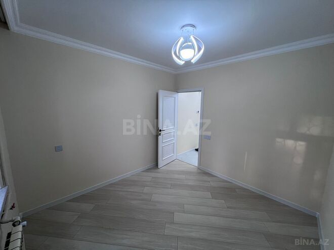 Satılır 4 otaqlı köhnə tikili 110 m², Xalqlar Dostluğu m., photo 21 from 30